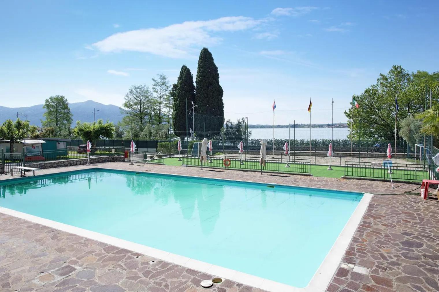 Camping Eurovil Predore Εξωτερικό φωτογραφία